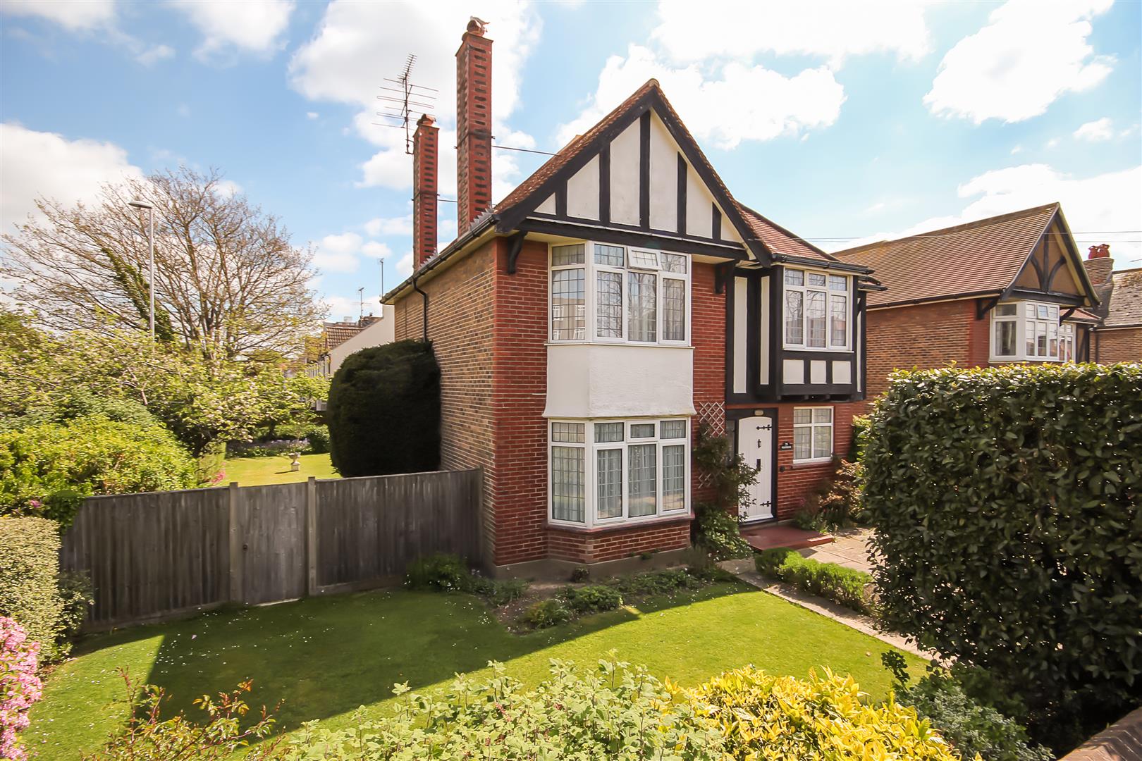 bacon-bespoke-range-exclusive-property-for-sale-bacon-and-company